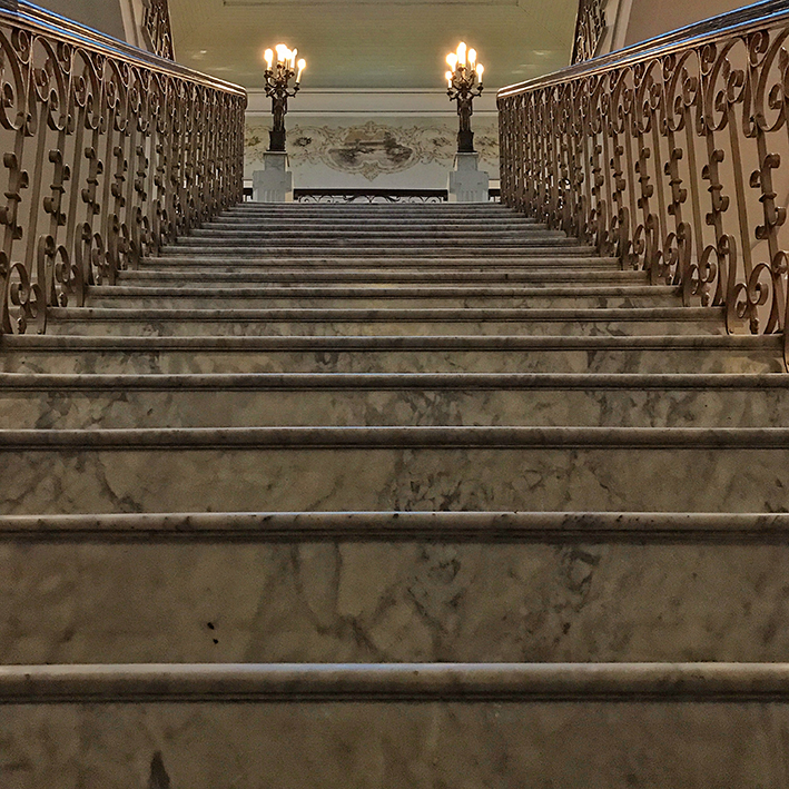 Escadaria da Biblioteca Pública Pelotense